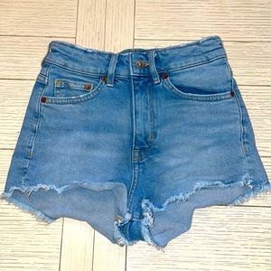 Divided shorts size 2